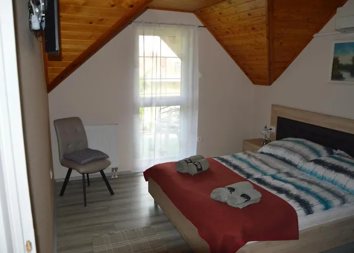 Apartament Kristaly Panorama *